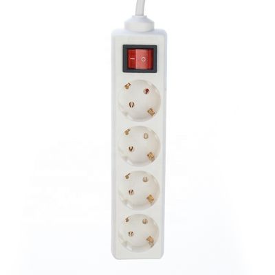 Eu Power Strip com 4 faixas de alimentação de saída Corrente nominal 10/16A Cabo protetor contra ondas brancas H05VV-F 3x1.5mm2