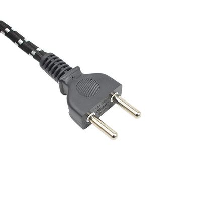 Conexão comercial de extensão do cabo de alimentação VDE/SNI/KC 2 conectores redondos para ferro elétrico no mercado de Dubai no Médio Oriente