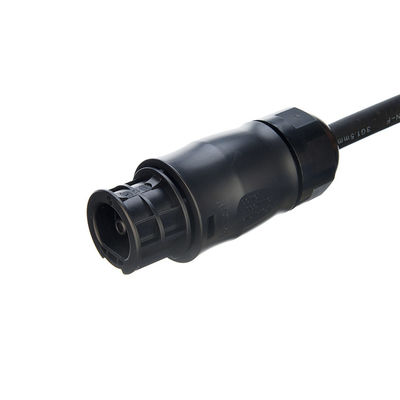 Cable de micro inversor fotovoltaico de cobre conductor solar sem oxigénio BC01 Schuko Plug IP68