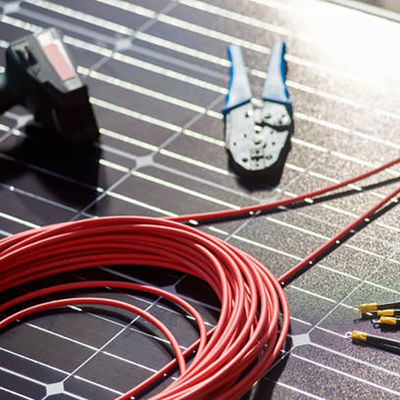 1x4mm2 Cable Solar XLPO XLPE PV Y Splitter 1 a 3 com PV004 Connector Proteção UV