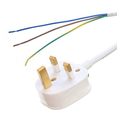 Material da jaqueta de PVC de ponta aberta Recableável 3 pontas cabo de alimentação AC para computadores portáteis extensão de chumbo Reino Unido Personalizavel 1,5M comprimento